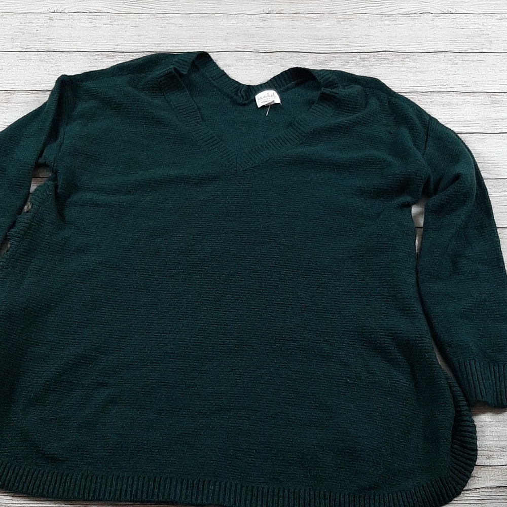 Isabel Maternity vneck sweater